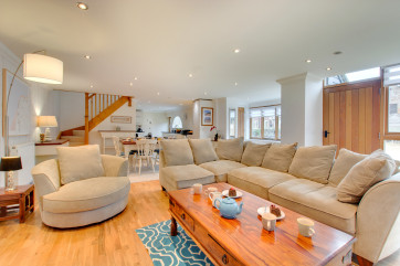 Such a fantastic space to relax as a group, the open plan living area is ideal
