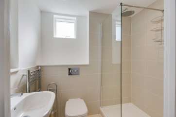 En suite Shower Room 