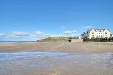 32 St Brides Bay View is an apartment located right on the seafront at Broad Haven