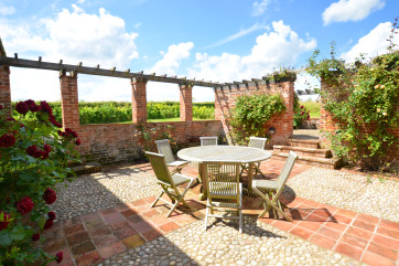 A perfect area for al fresco dining.