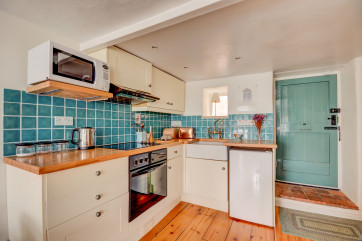 Well equipped kitchen area