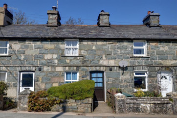 WAH462 - Exterior View 1