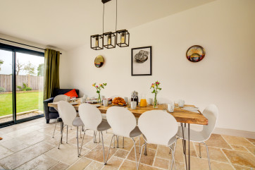 Light and airy Dining Area