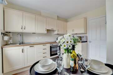 COMBE - Dining Area - View 2