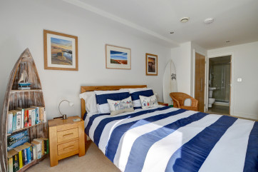 Stylish master bedroom with contemporary ensuite