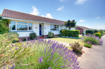 This stylish modern bungalow is perfect for couples and small families