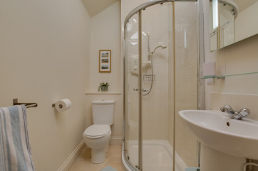 En suite Shower Room