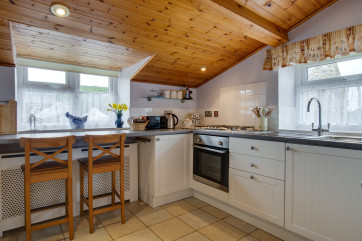 Enjoy cooking in this open plan space