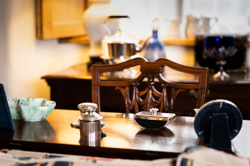 Cosy Living Room Desk