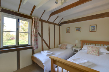 TN563 - Bedroom 2 - Twin