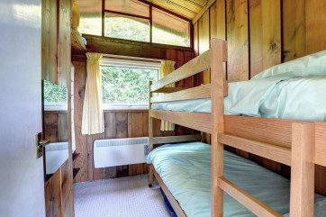 WAV604 - Bunk Bedroom