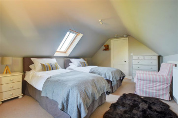 Bedroom six has twin beds which can also be converted into a super king