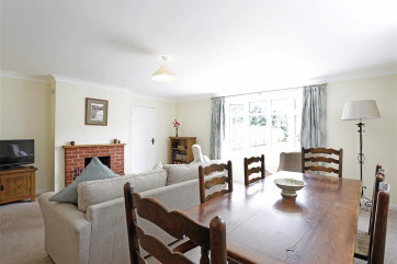 Sitting Room - View 3