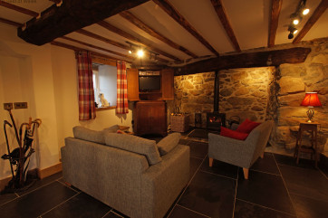 The cottages includes many of the original features dating back to the 18th century