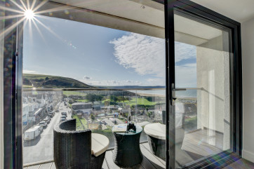 Number 5 Byron offers stunning views over Woolacombe Sands