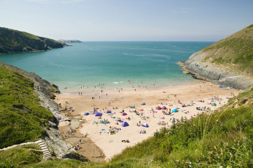 The beach in Mwnt
