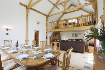 Sitting Room/Dining Area - View 2