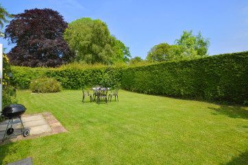 Lawned and enclosed garden