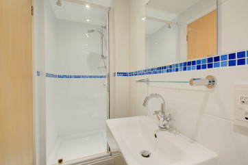 En suite shower room
