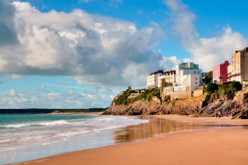 A photo of one of the beaches in Tenby