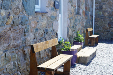 A 5 star holiday cottage with sea view on the Llyn Peninsula