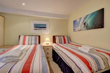 The 2nd bedroom has zip n link beds that convert into a superking on request