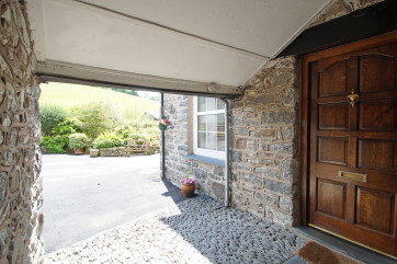  Enjoy a wealth of wildlife from the luxury of your own spacious garden.