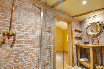 SX938 - En-Suite Bed 2