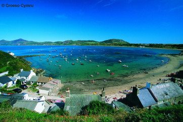Bay view from the footpath above Ty Coch Inn