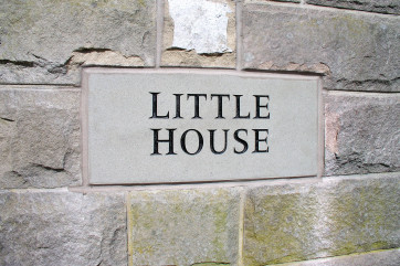 LITTLE HOUSE SIGN