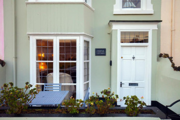 Property exterior - Compass Cottage, Shaldon