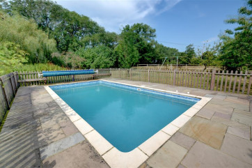 Owners pool can be used for guests.
