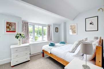 Attractive light and airy double bedroom