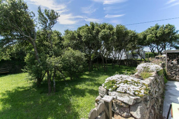 2 The Chapel exterior garden