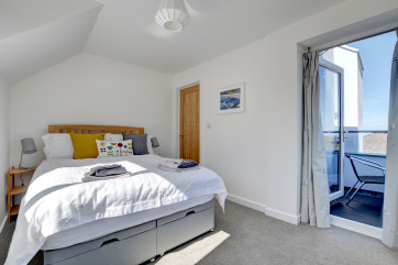 Double room with private balcony