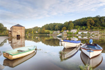 Riverside village of Lerryn, just 2 minutes' drive