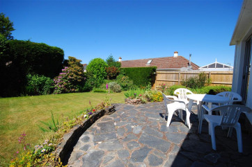 Sit out and enjoy al fresco meals or just enjoy the peace