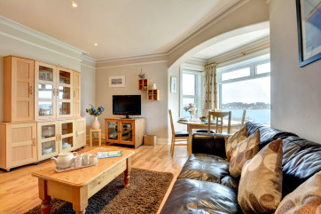 Lounge and dining area