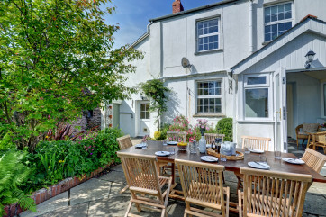 The patio is an ideal space to enjoy al fresco meals