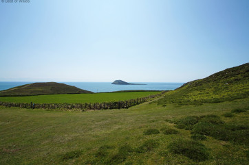 What about a boat trip to the sacred Ynys Enlli (Bardsey Island)?