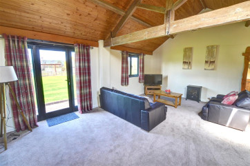 WAA376 - Sitting Room View 1