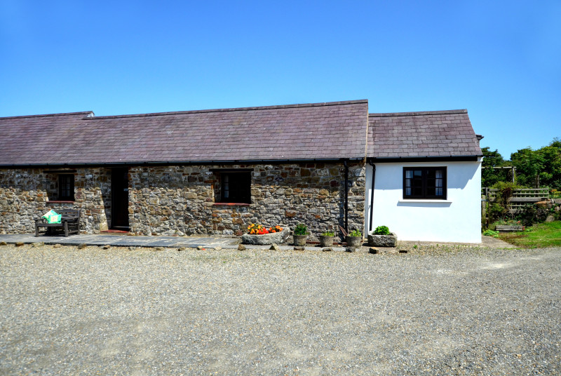 The largest in this group of cottages, Vine is at the far end