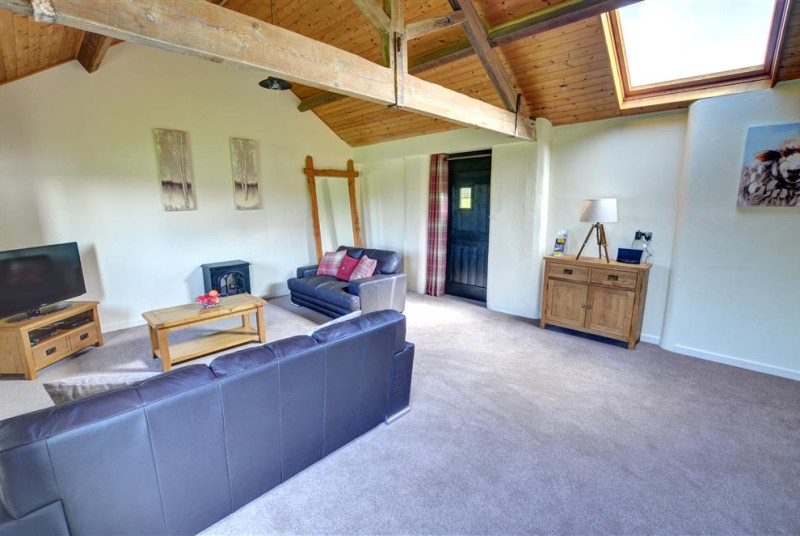 WAA376 - Sitting Room View 3