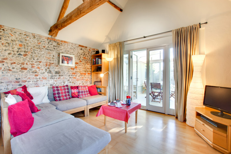 Another view of the sitting area