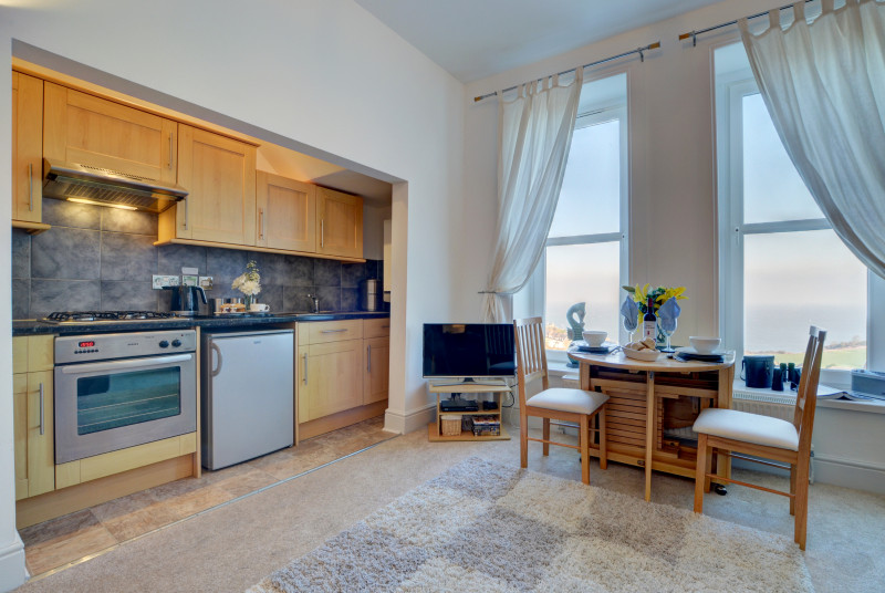 A super sociable space to cook and entertain