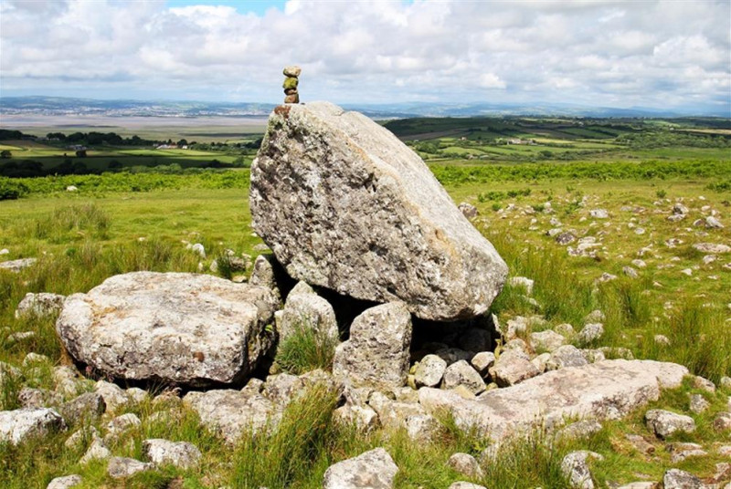 pg-23-King-Arthur-Stone