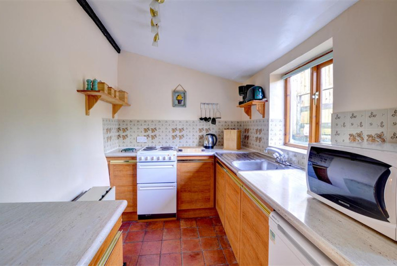 WAH462 - Kitchen View 1