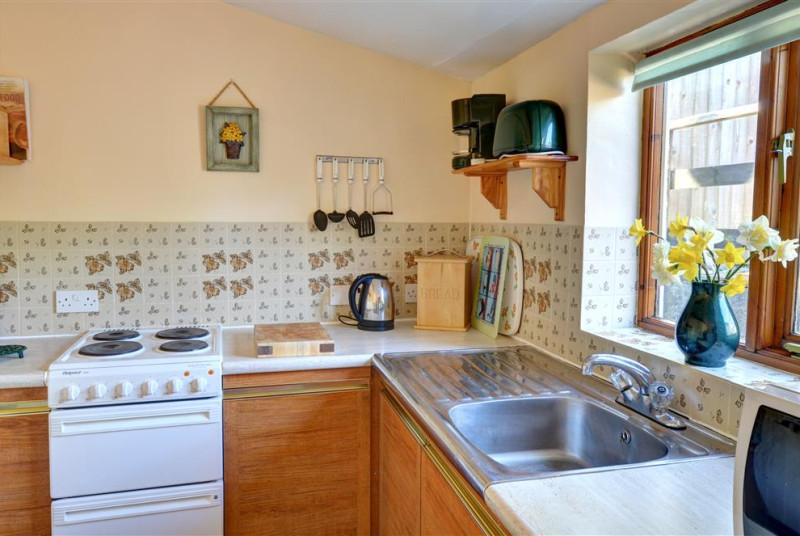 WAH462 - Kitchen View 2