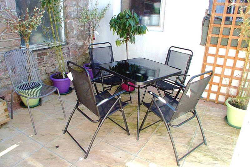 Bosuns Cottage - Alfresco dining