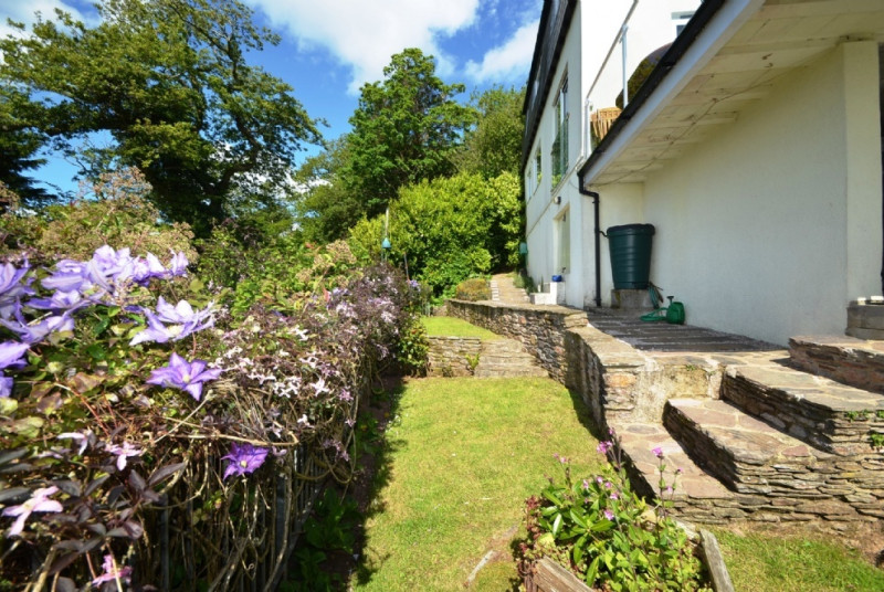Garden of Dartwood House in Kingswear